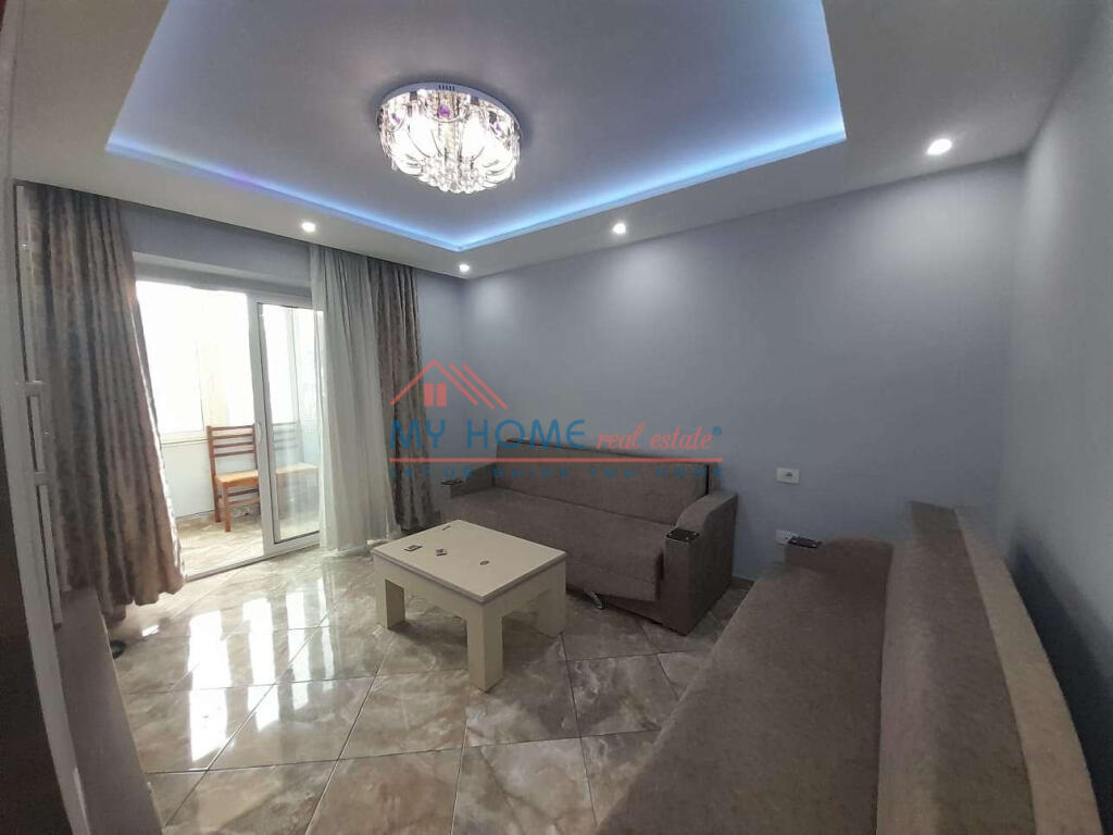 1+1 apartment for sale at Shkolla e Bashkuar Tirana
