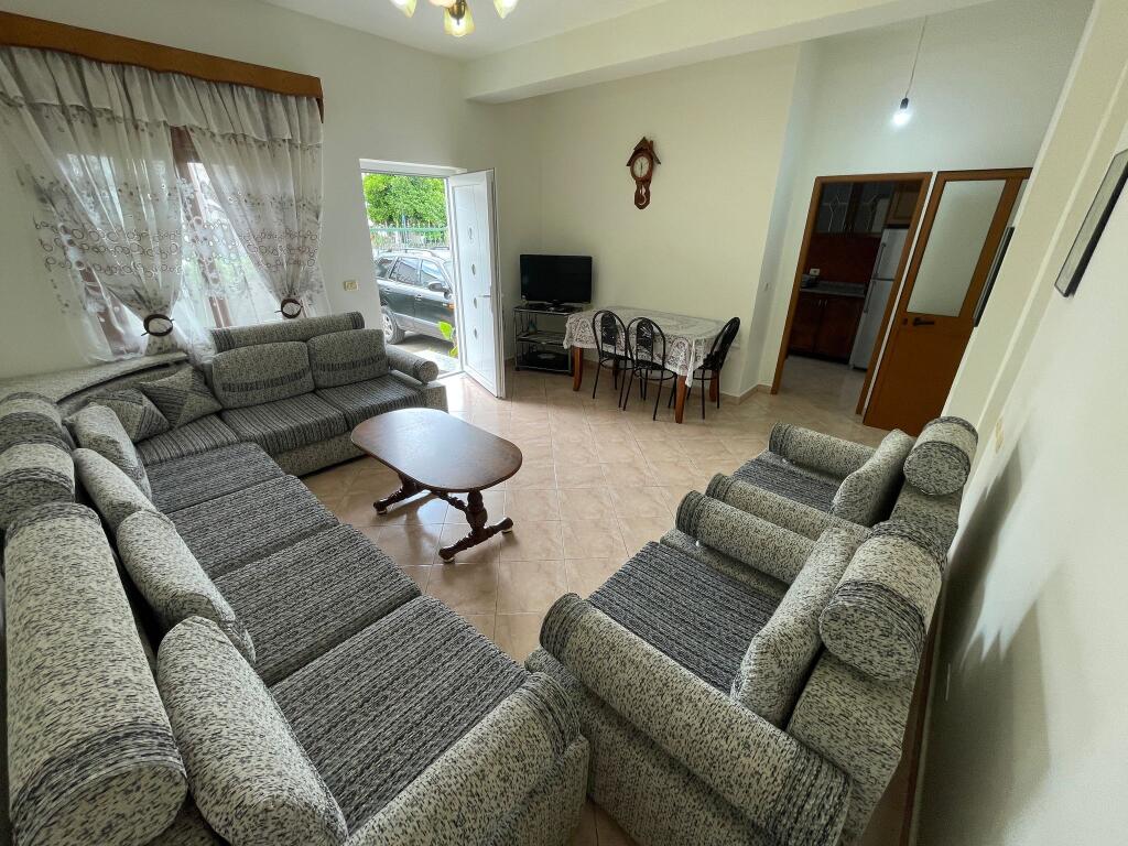 For rent the 1st floor of a villa, in the area of Golem!
