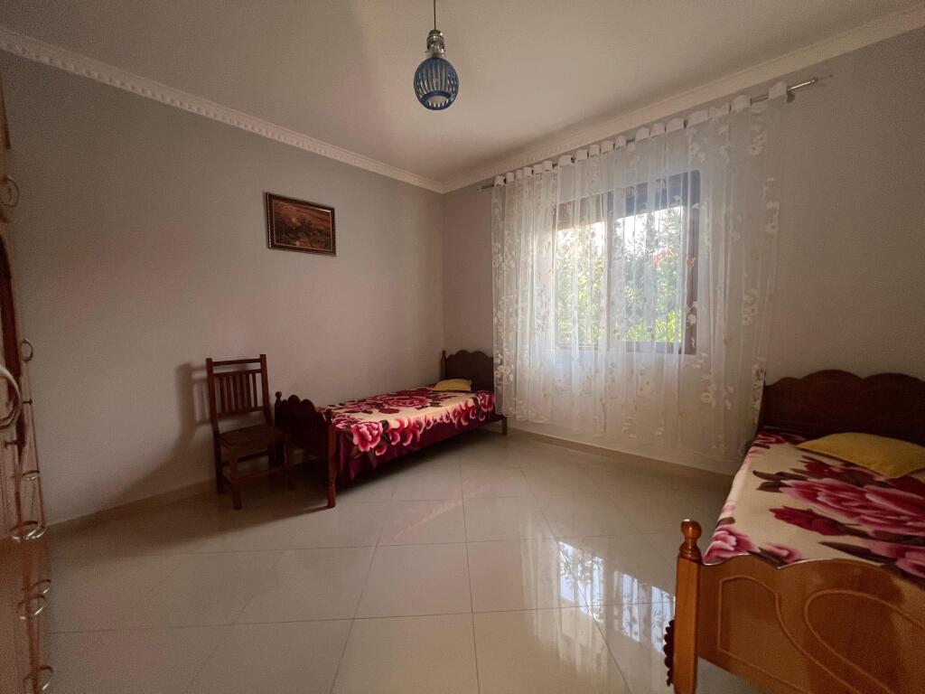 FOR RENT 2+1 FIRST FLOOR OF A VILLA - TRESHI KTHESA E KAMZES