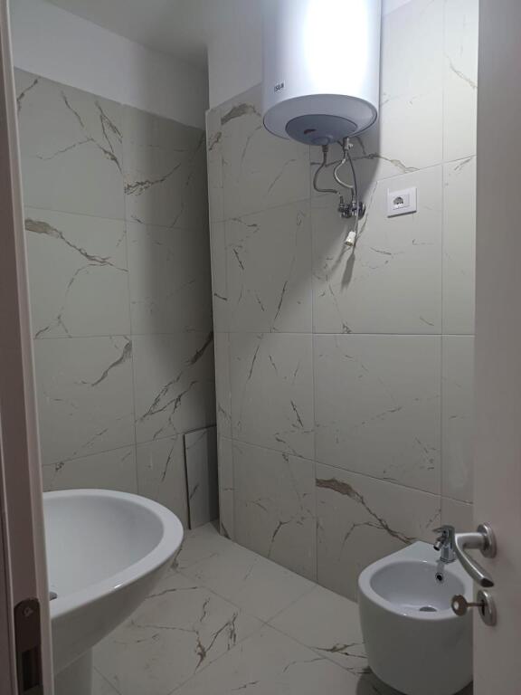 Qera, apartament, 1+1, Ish Fusha e Aviacionit, /muaj