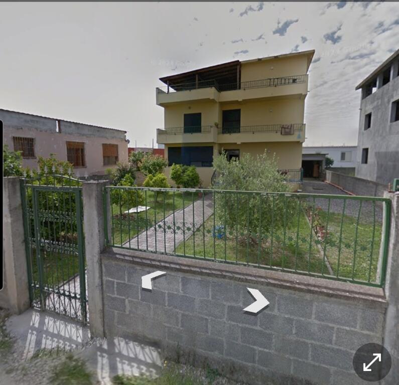 Kavaje, private house 2 floors + papafingo (usable), promenade "Taulantia", near the northern ring road, Kavaje