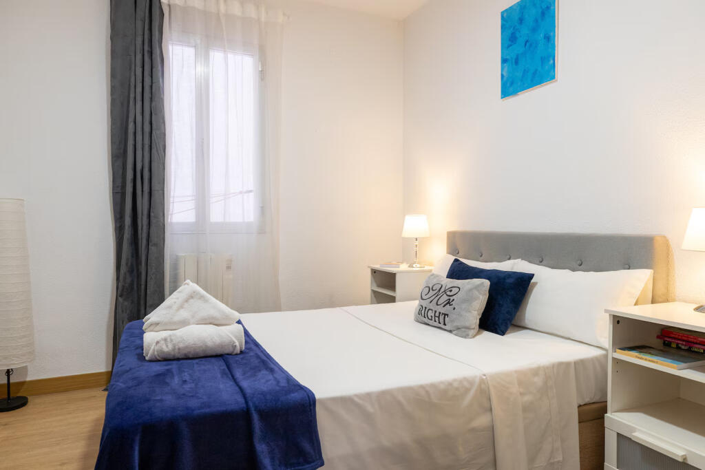 Apartment for Rent 1+1 at Rruga e Durresit (ID B2101154) Tirana