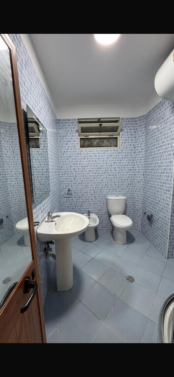 Jepet Me Qera Apartament 2+1+1 Ballkon