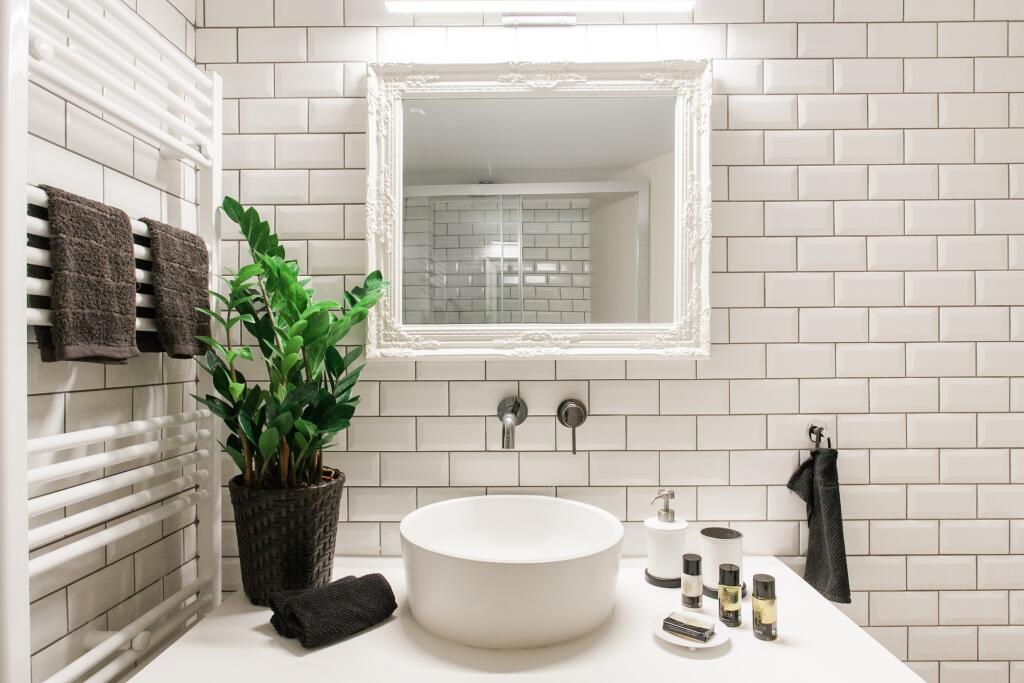 Apartament me qera 2+1 ne Bulevardin Zhan D'Ark