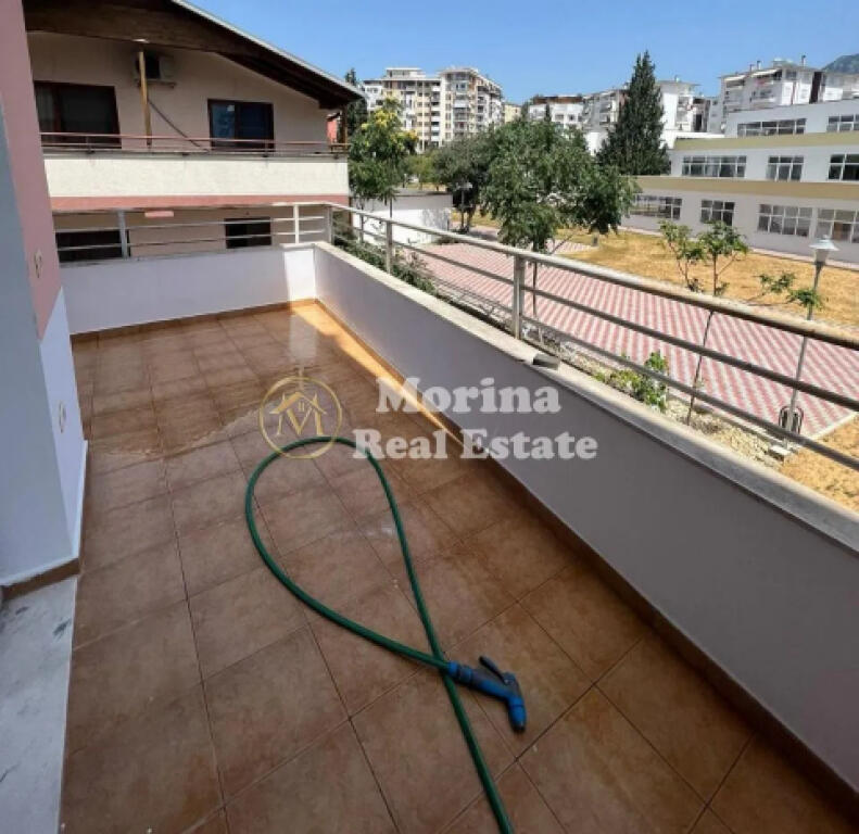 For sale, Apartment 2+1+2, Restaurant Fresku.