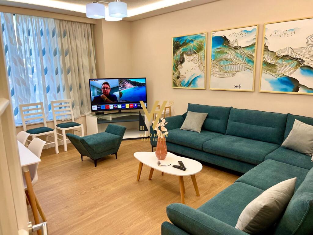 APARTAMENT 1+1+BLK ME QERA TE TREGU ELEKTRIK