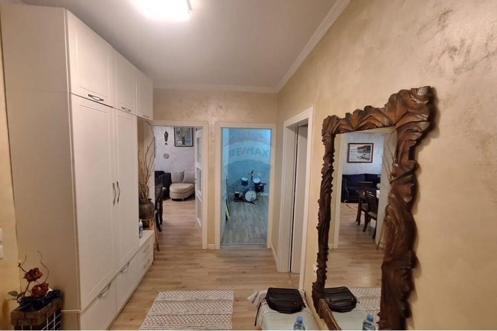 Apartament 2+1 ne Shitje Tek Pediatria