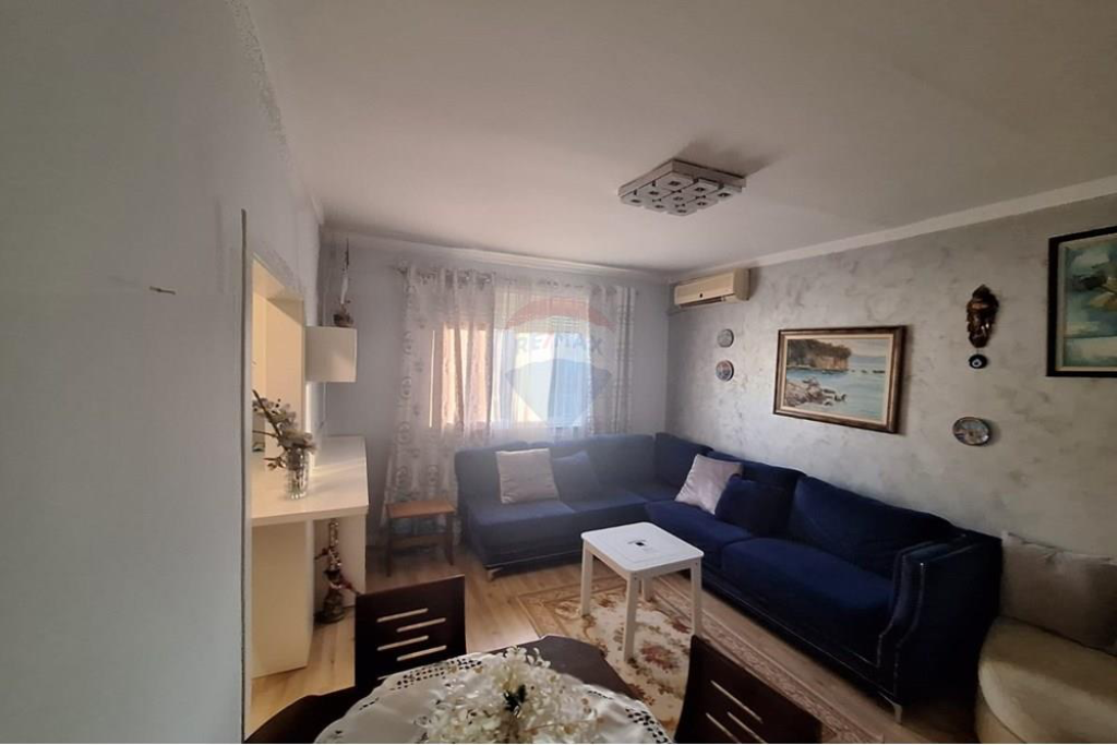 Apartament 2+1 ne Shitje Tek Pediatria