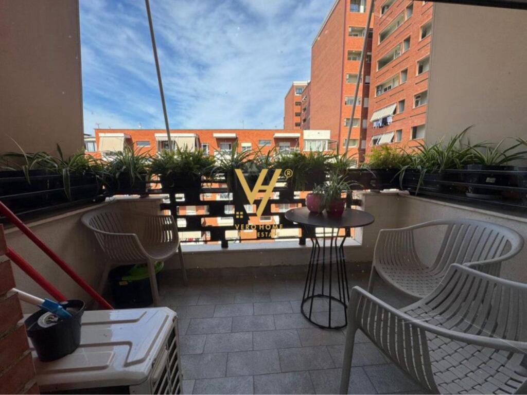 FOR SALE BUSINESS SPACE 700M2 AT GOLDEN PARK