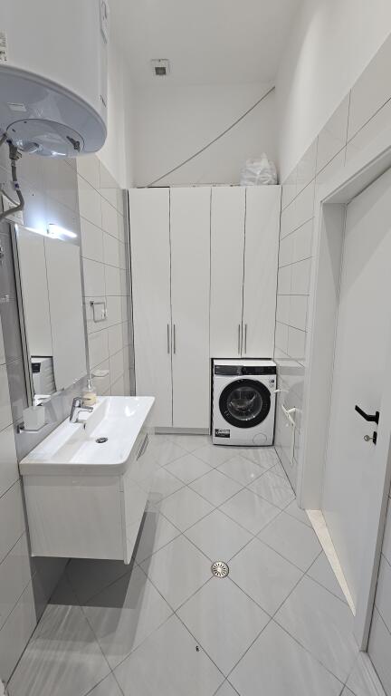 FOR SALE APARTMENT 3+1 118M2 LAKE THATE PETI STREET