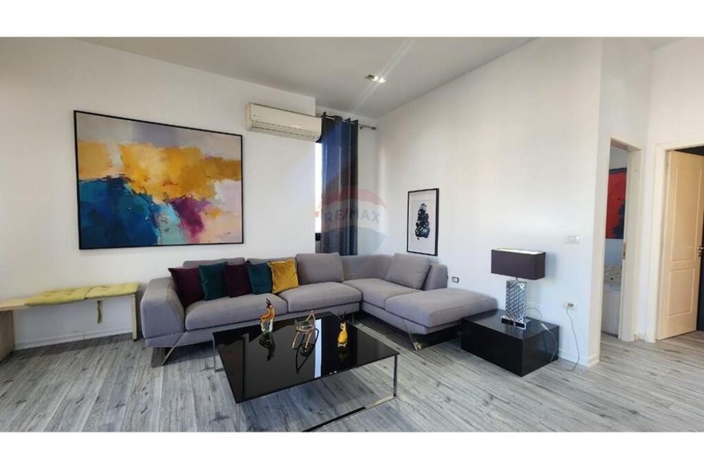 APARTAMENT 2+1 ME QIRA TEK KOMPLEKSI DELIJORGJI