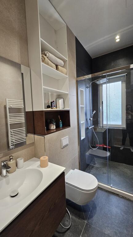 FOR SALE APARTMENT 3+1 118M2 LAKE THATE PETI STREET
