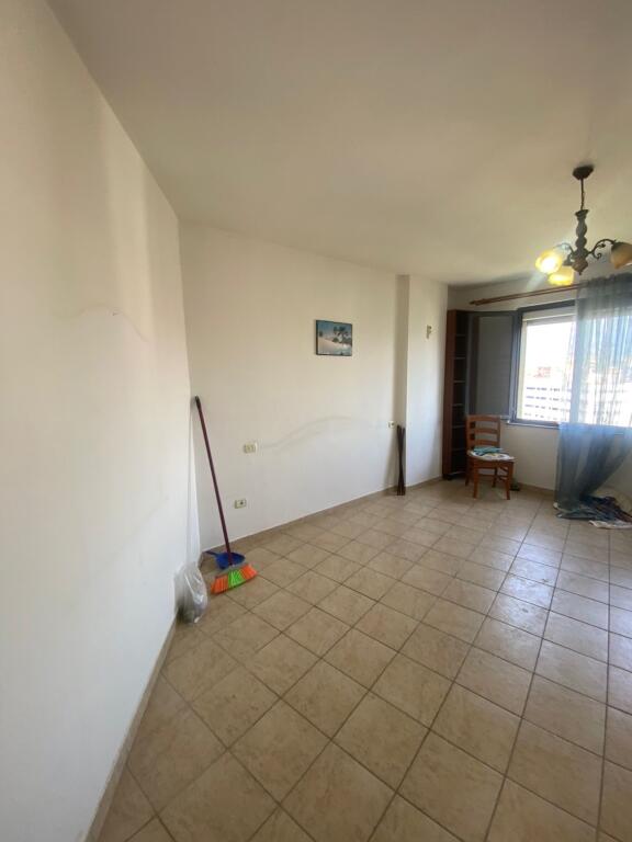 2+1, fully furnished, Berryll near Tirana Bank