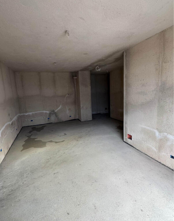 Apartment for sale!! Univers City
