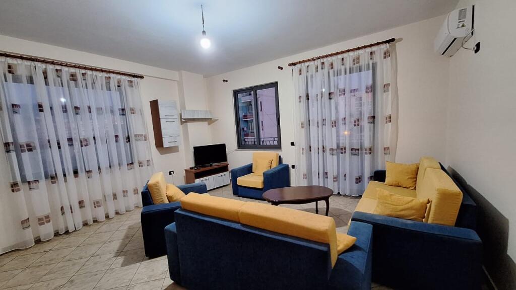 Apartment for rent 1+1 Ish Tregu Elektrik Grand complex