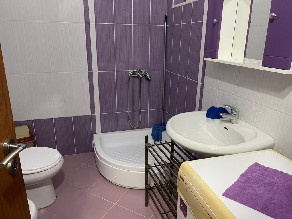 2+1, furnished, at FZ Liqeni i Thate, price negotiable