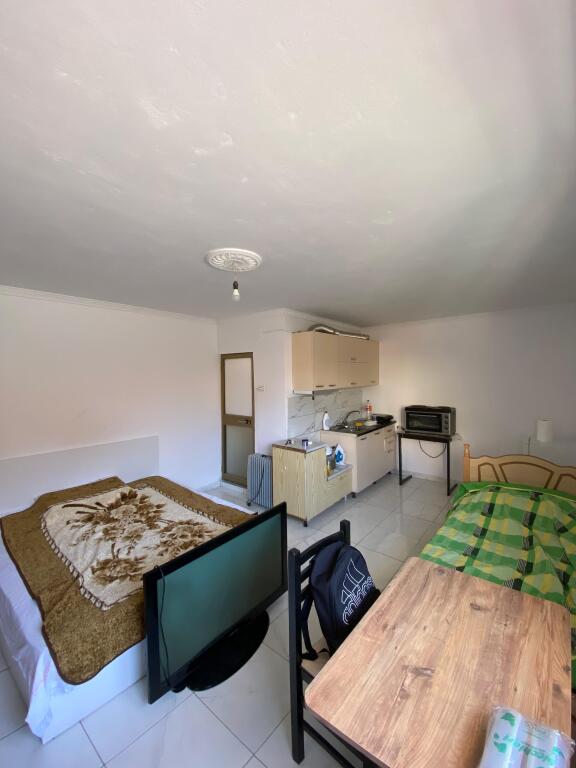 Studio for rent
