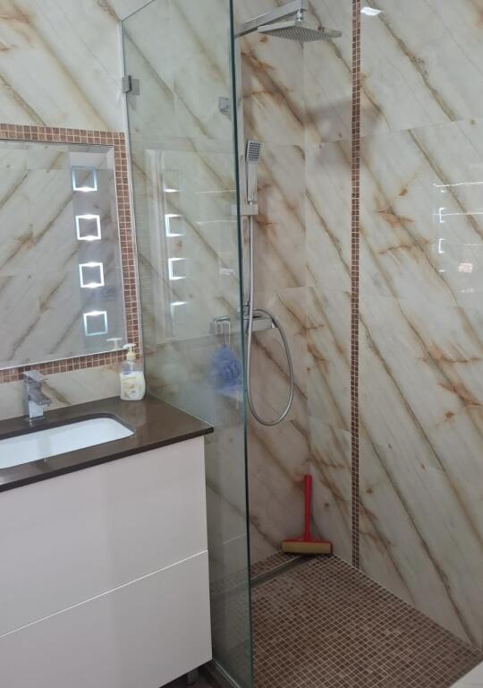 In Affitto Appartamento 2+1+2 Bagni + 1 Balcone