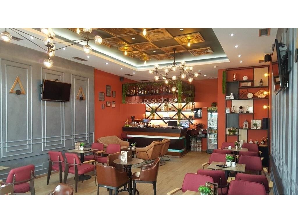 For sale: Local in Fresk