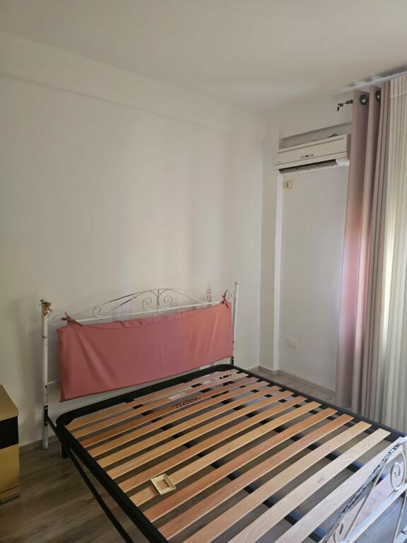‼️Appartamento 1+1 in affitto in Rruga e Bogdanëve, vicino al centro