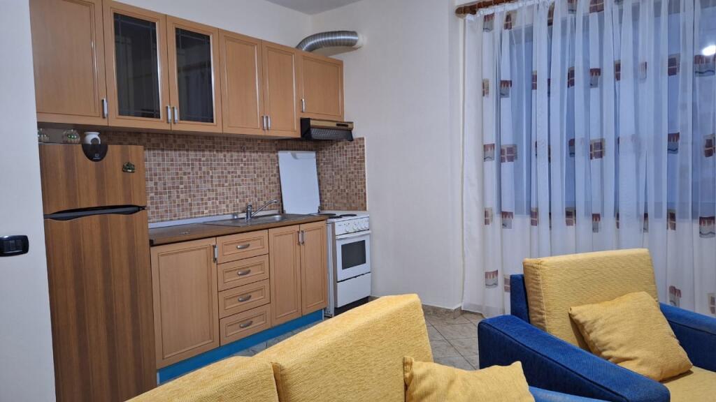 Apartment for rent 1+1 Ish Tregu Elektrik Grand complex