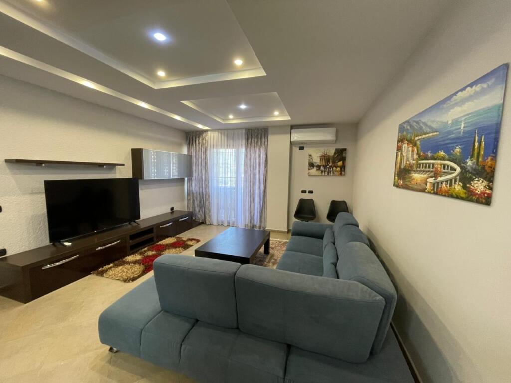 2+1 apartment with parking for rent
