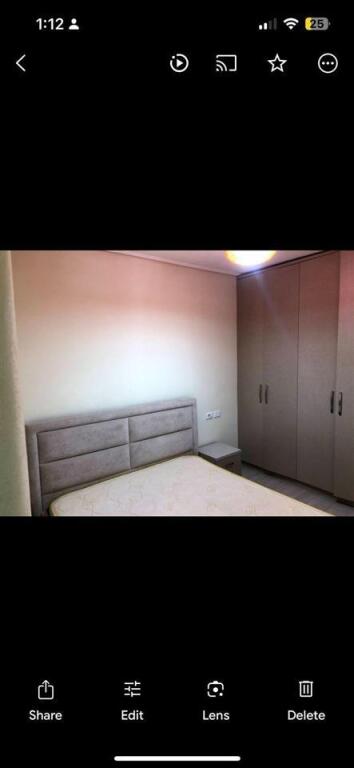 Një apartament 1+1 jepet me qera tek Oshe, bulevardi Gjergj Fishta.