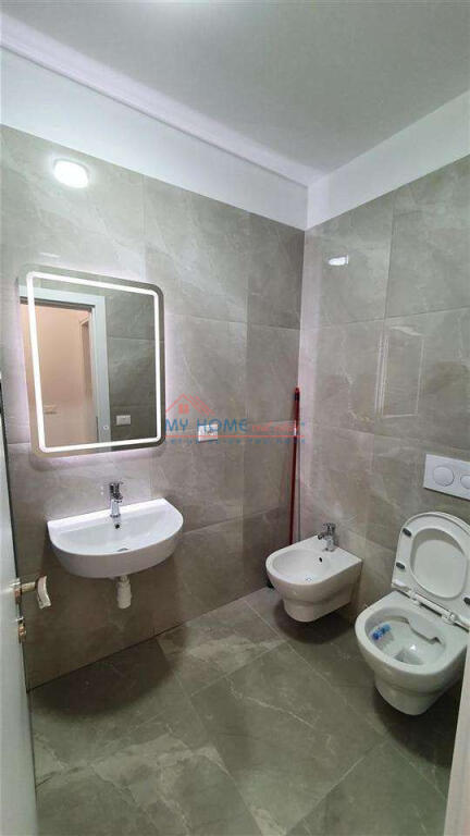 Appartamento 2+1 in vendita Complesso Zirkon Tirana
