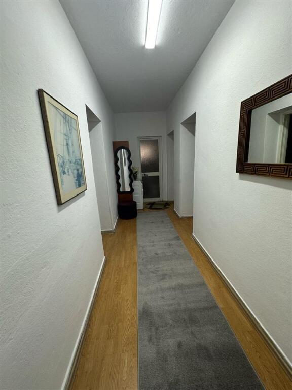 Apartament 3+1 me post parkimi në shitje në Brryli, Tiranë - 106 m²