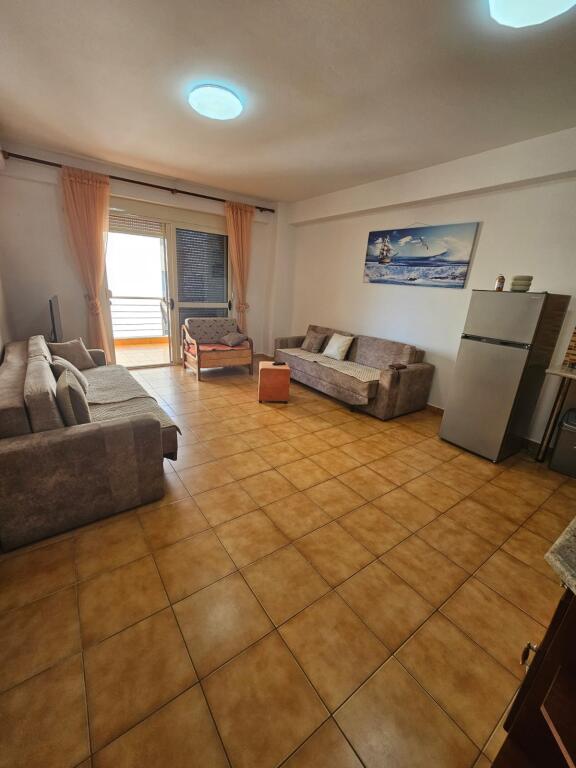 SHITET APARTAMENT NË PLAZH DURRES! VIJE E PARE, PAS HOTEL DYRRAH 1+1 | 80 m2 | KATI 4 ME ASHENSOR