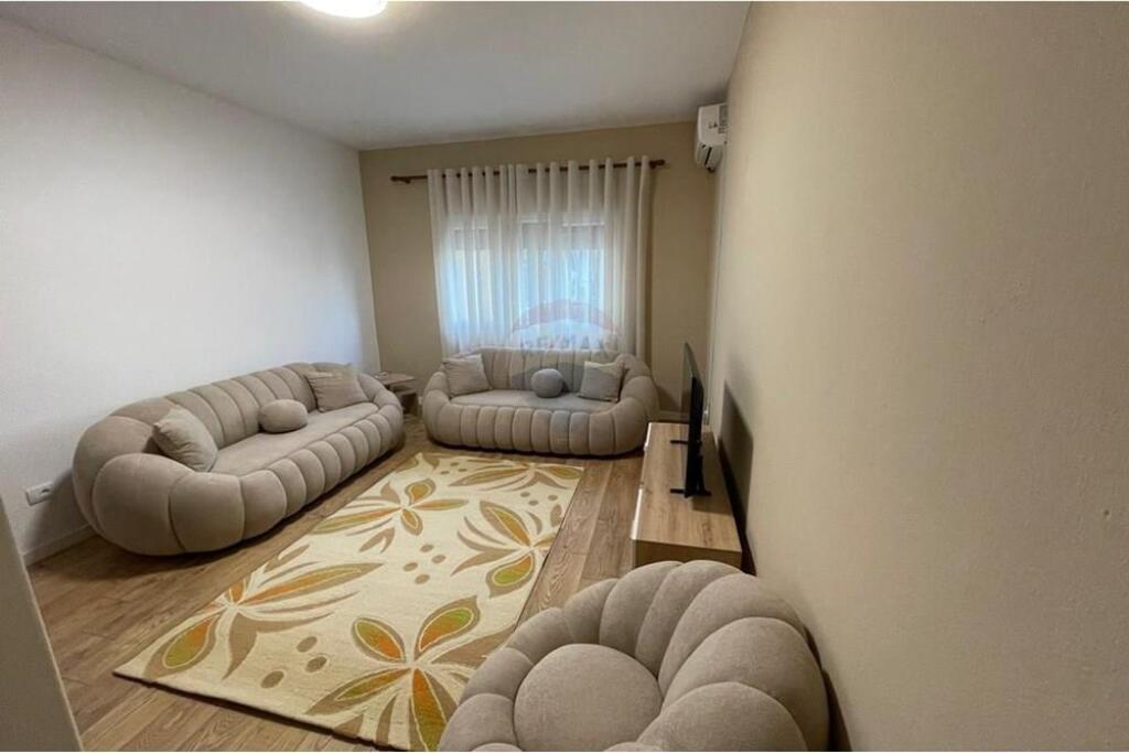 2+1 apartment in Bryli