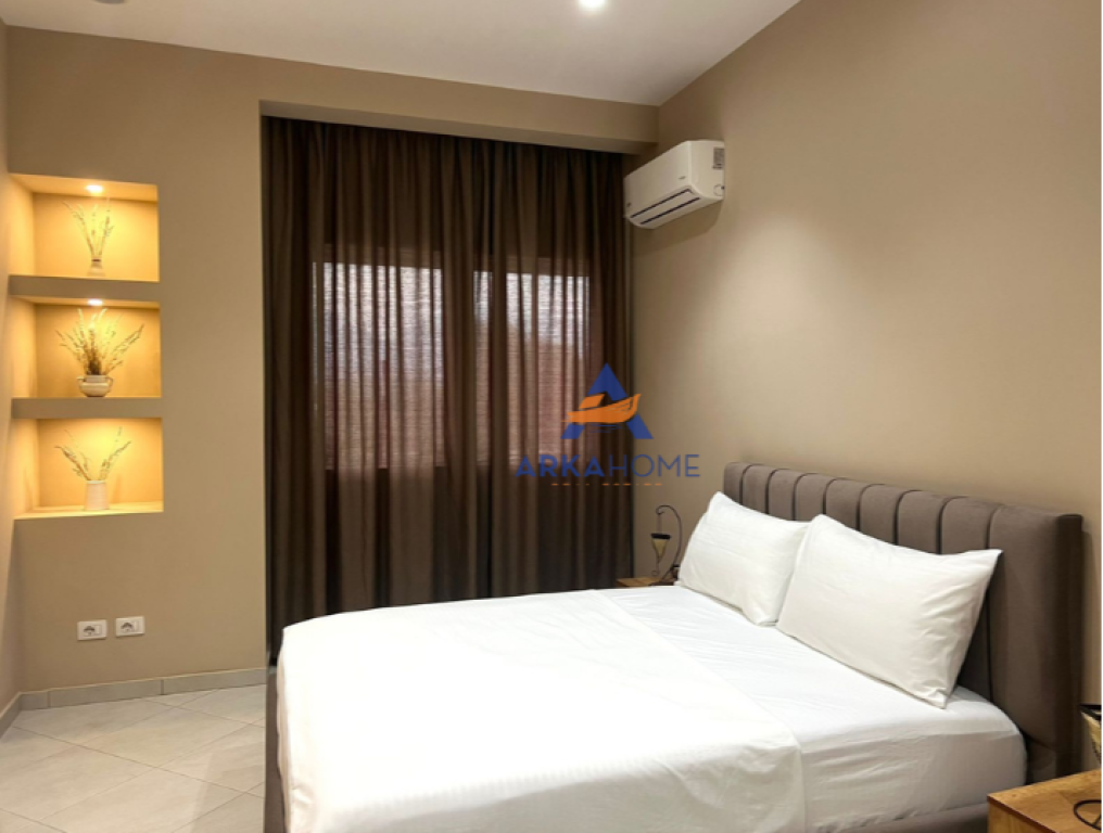 LUXURY 1+1 APARTMENT FOR RENT AT THE BOTANICAL GARDEN.