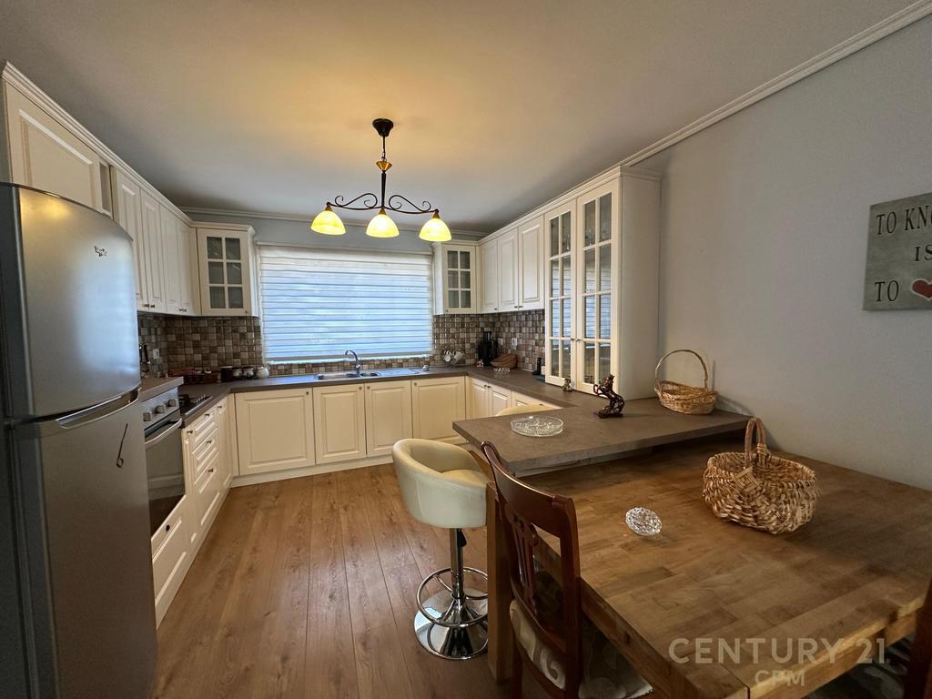 We are selling a 2+1 apartment invested in the Oxhaku area!