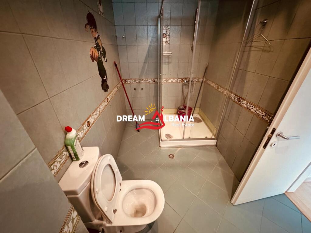 IN VENDITA Appartamento 2+1 + Garage nella Comunita di Parigi, Tirana (ID: 41211995)