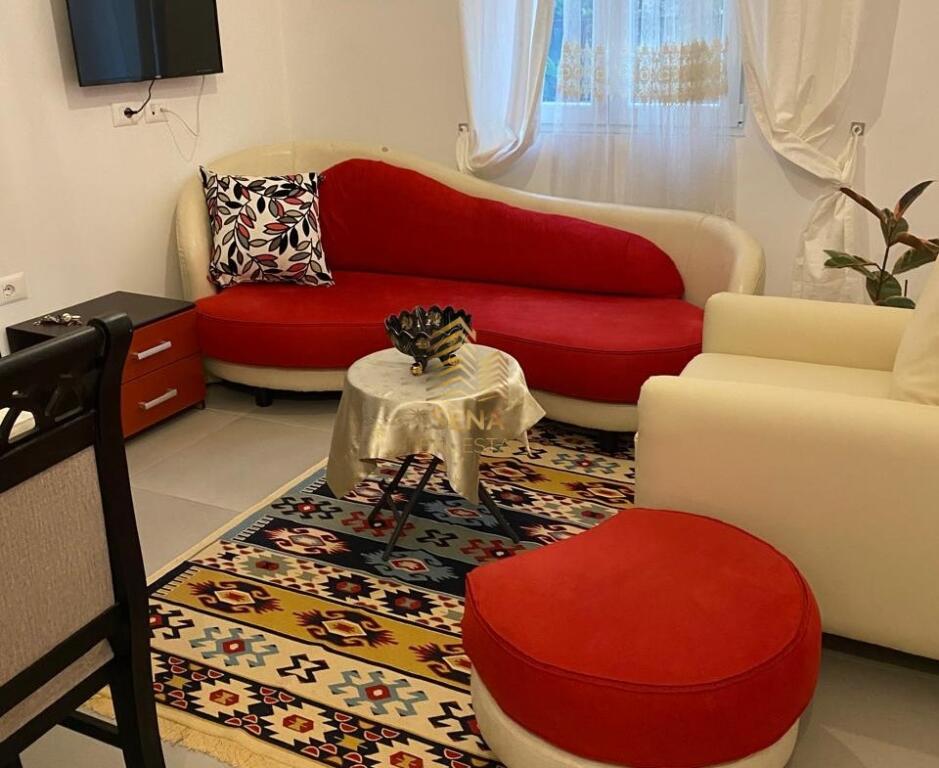 Qira, Apartament 1+1, 5 Maji