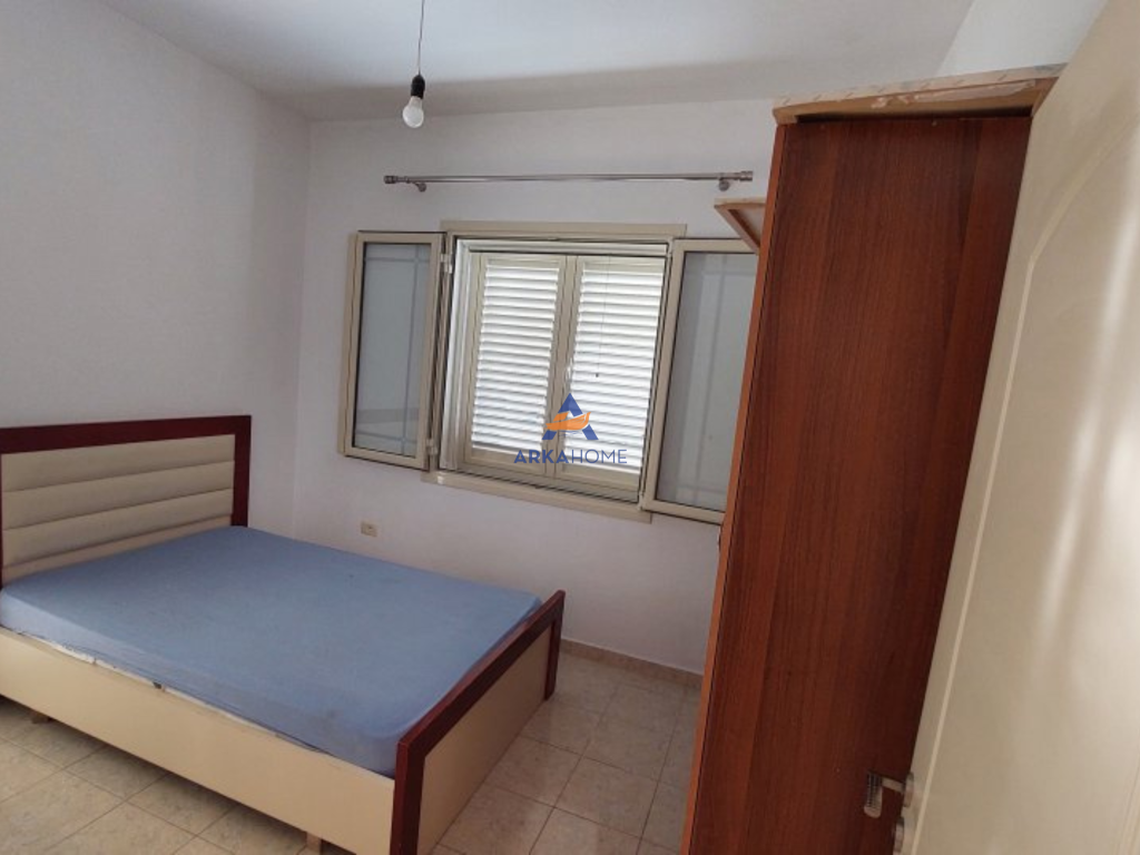 FOR SALE A TWO-STOREY VILLA 169M2 3+1+BASEMENT+ANNEX IN FRESK 270,000 EURO.
