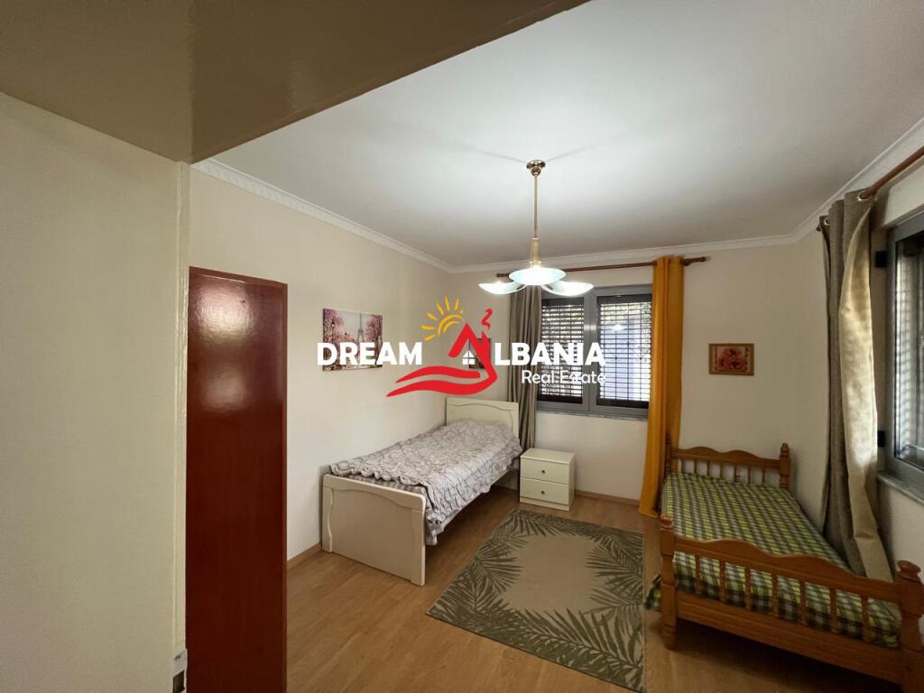 Jepet me qera 3+1+2 kati i nje vile tek Inxhinieria e Ndertimit (ID 4241037)