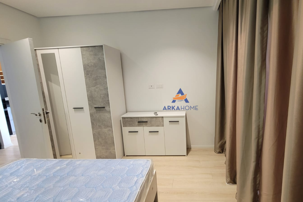 APARTMENT FOR RENT 1+1+BALCON "FARMACIA 10, KOMPLEKSI ARLIS"