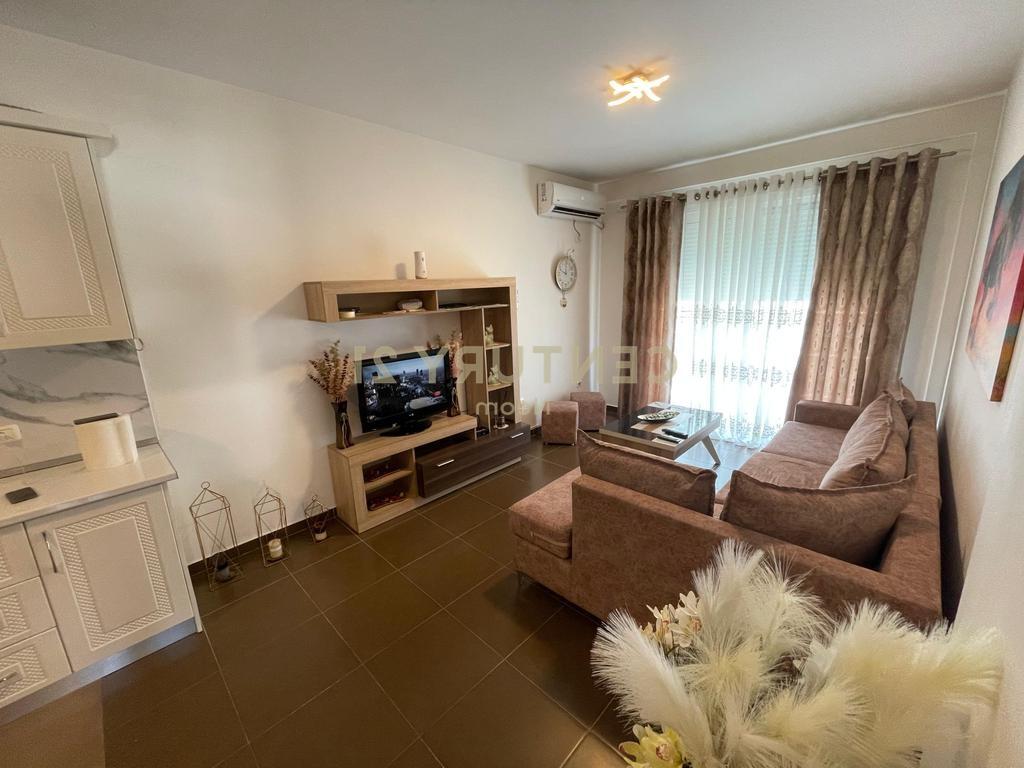 RENT, APARTMENT 2+1+2+PARKING SPACE, LIQENI I THATE !!