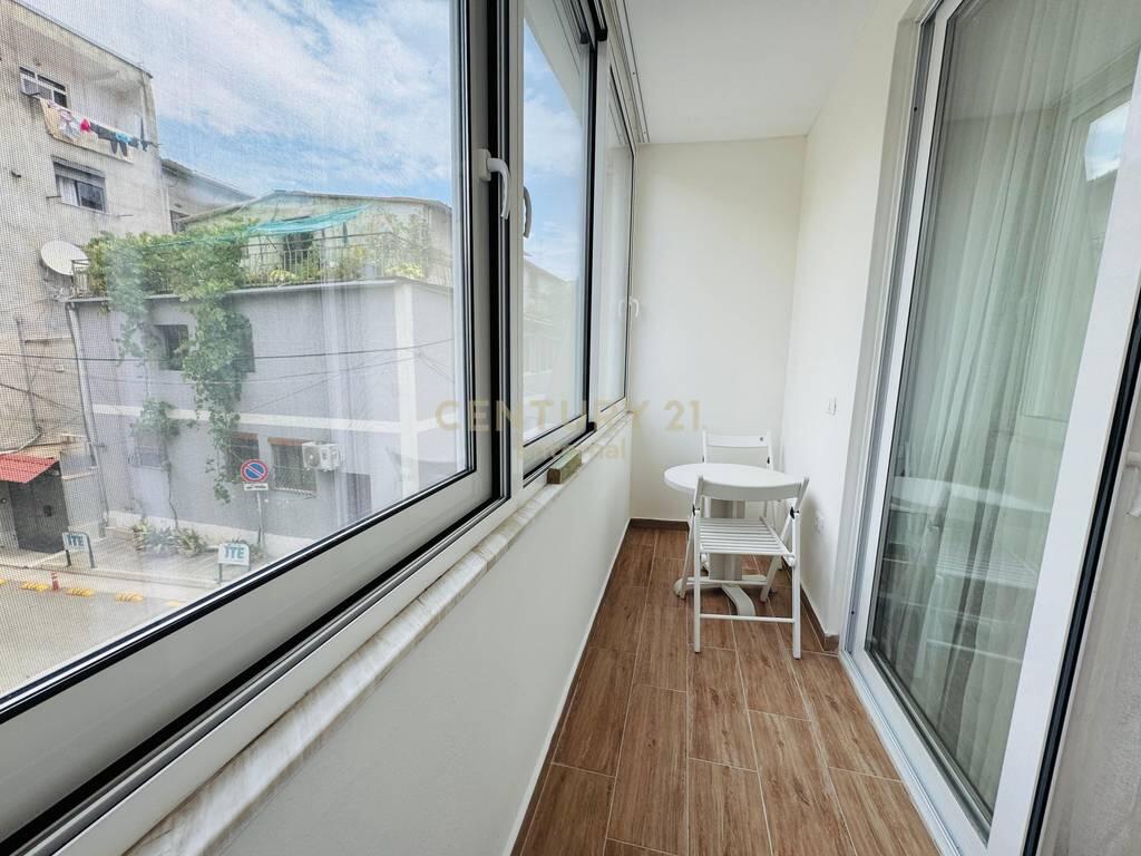 Apartament 2+1 për Qira tek Ish-Garda    ENT116924