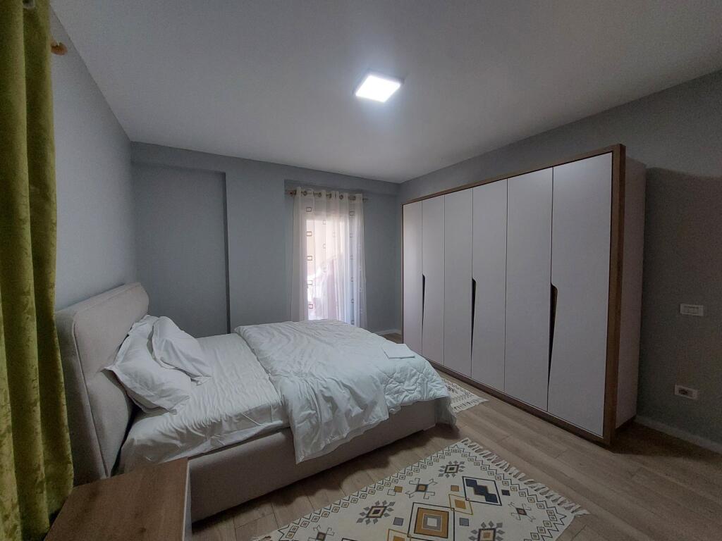 Rent! 2+1 apartment, Fresku, Thesari