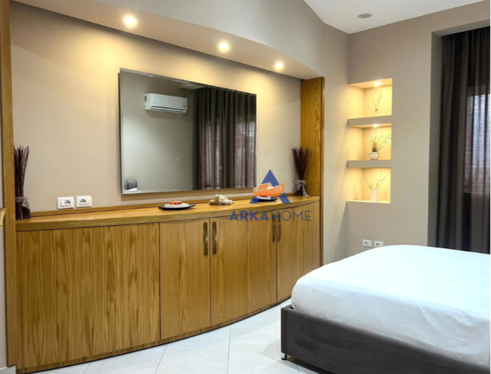 LUXURY 1+1 APARTMENT FOR RENT AT THE BOTANICAL GARDEN.
