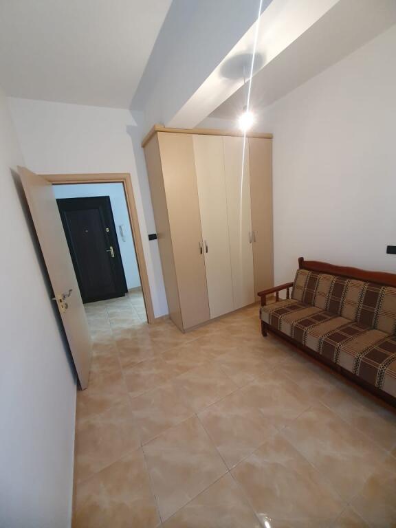 3+1 apartment for rent in Yzberisht – Best price!