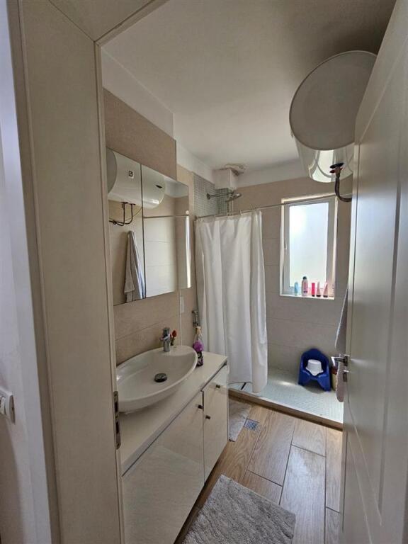2+1 Apartment for Rent – Near Pasticeri Lej & Laj, Ballet School