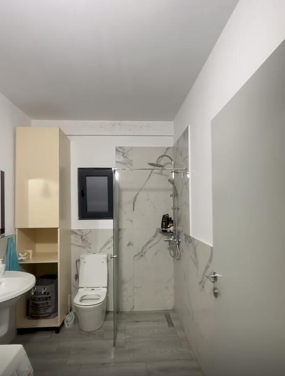 Jepet Me Qera Apartament 2+1+1 Ballkon