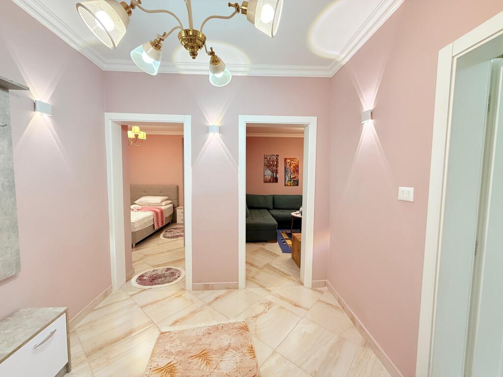 Jepet me Qira – Apartament 1+1 pranë Ambasadës Amerikane