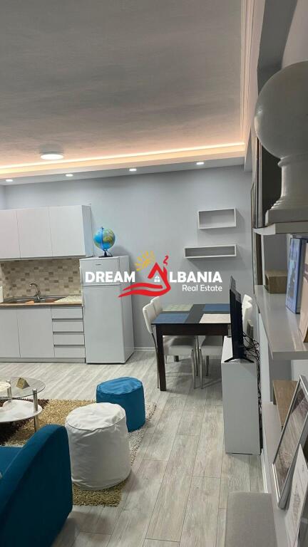 Apartamente 1+1 me qera ne Komune e Parisit, tek Kompleksi Kika ne Tirane (ID 4211629)