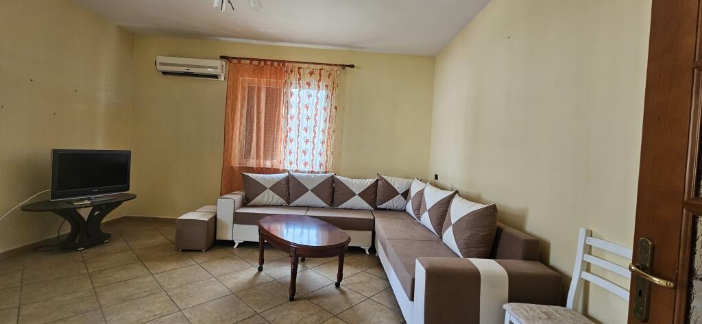 2+1+2 apartment for rent