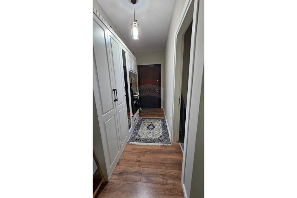 Apartament 2+1 me qera pranë Fushës së Aviacionit
