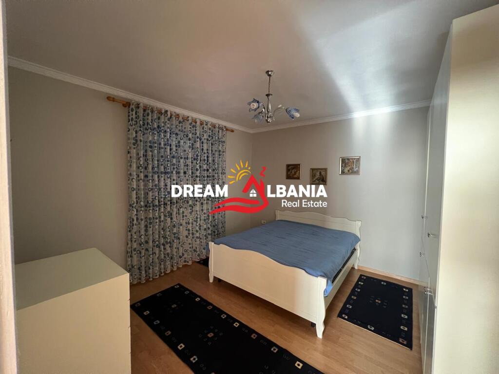 Jepet me qera 3+1+2 kati i nje vile tek Inxhinieria e Ndertimit (ID 4241037)